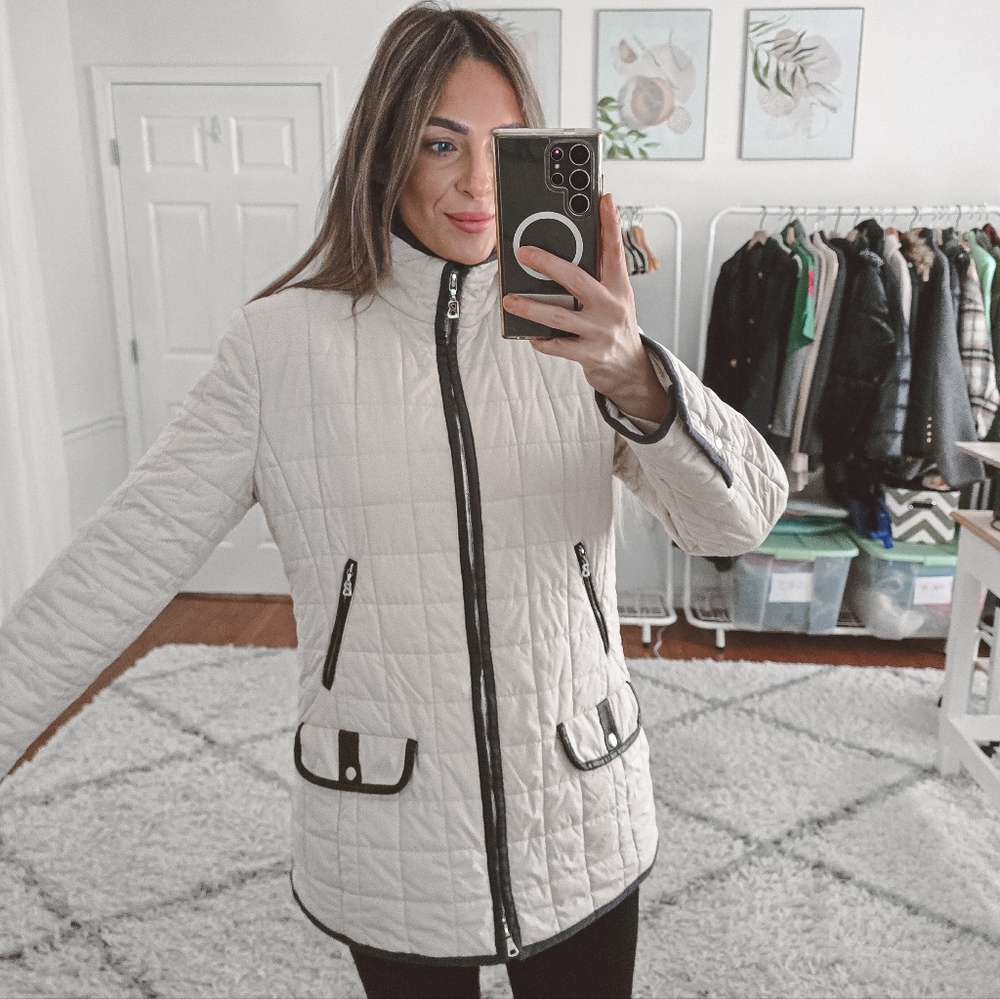 Bogner Goan Thylmann cream puffer down jacket size M - Picture 5 of 16